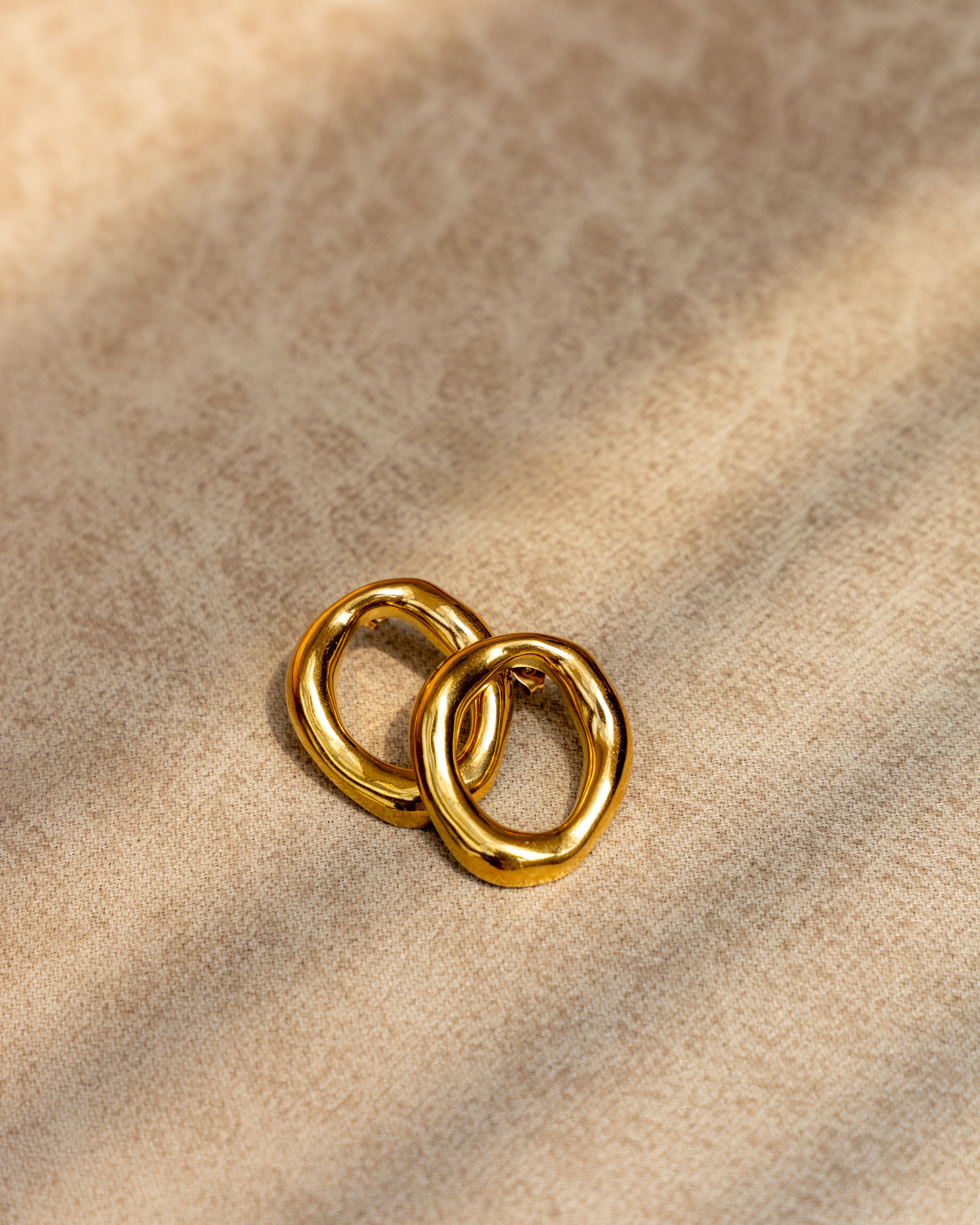 Golden O-Drop Earrings