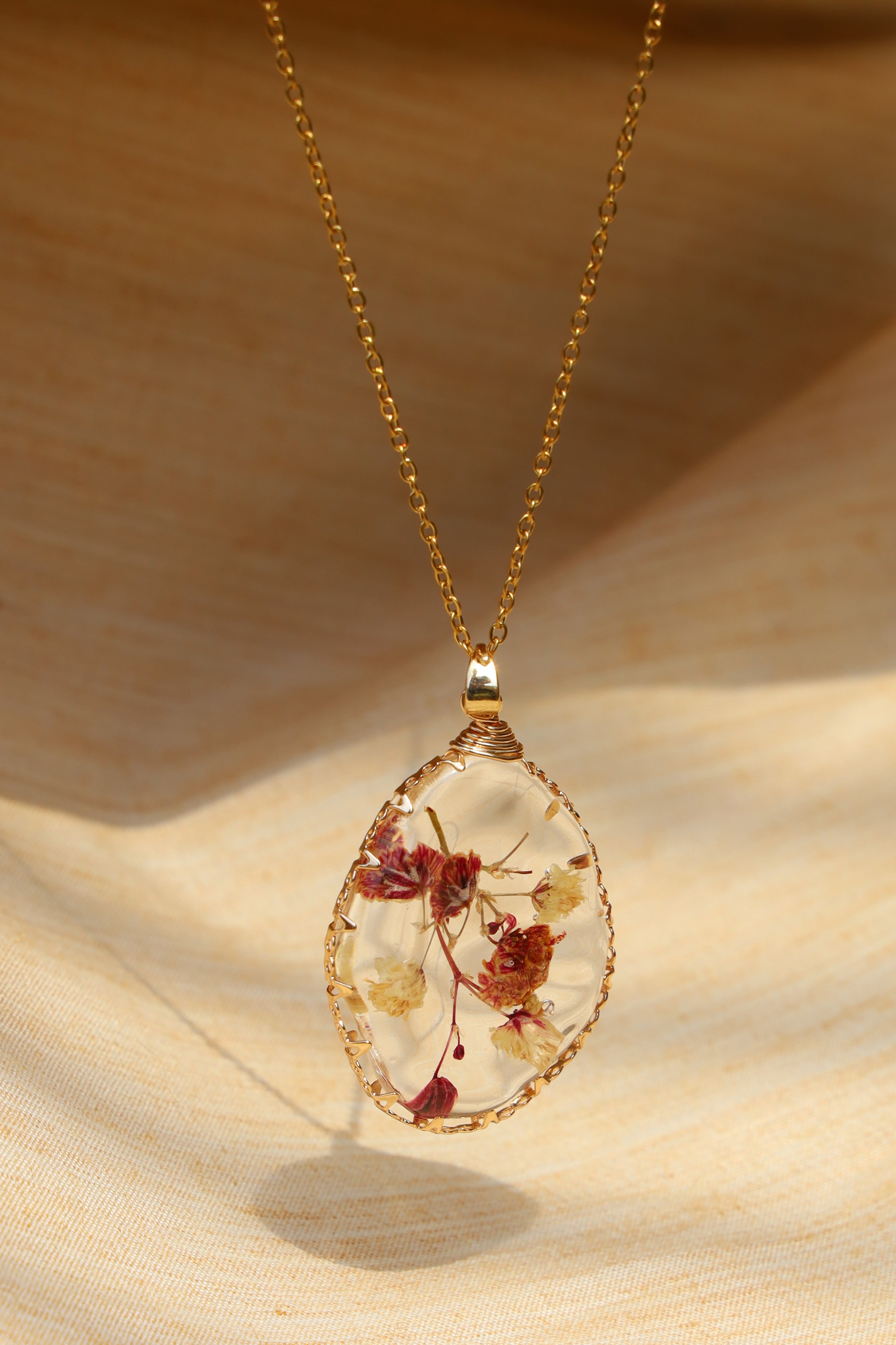 Resin Floral Necklace