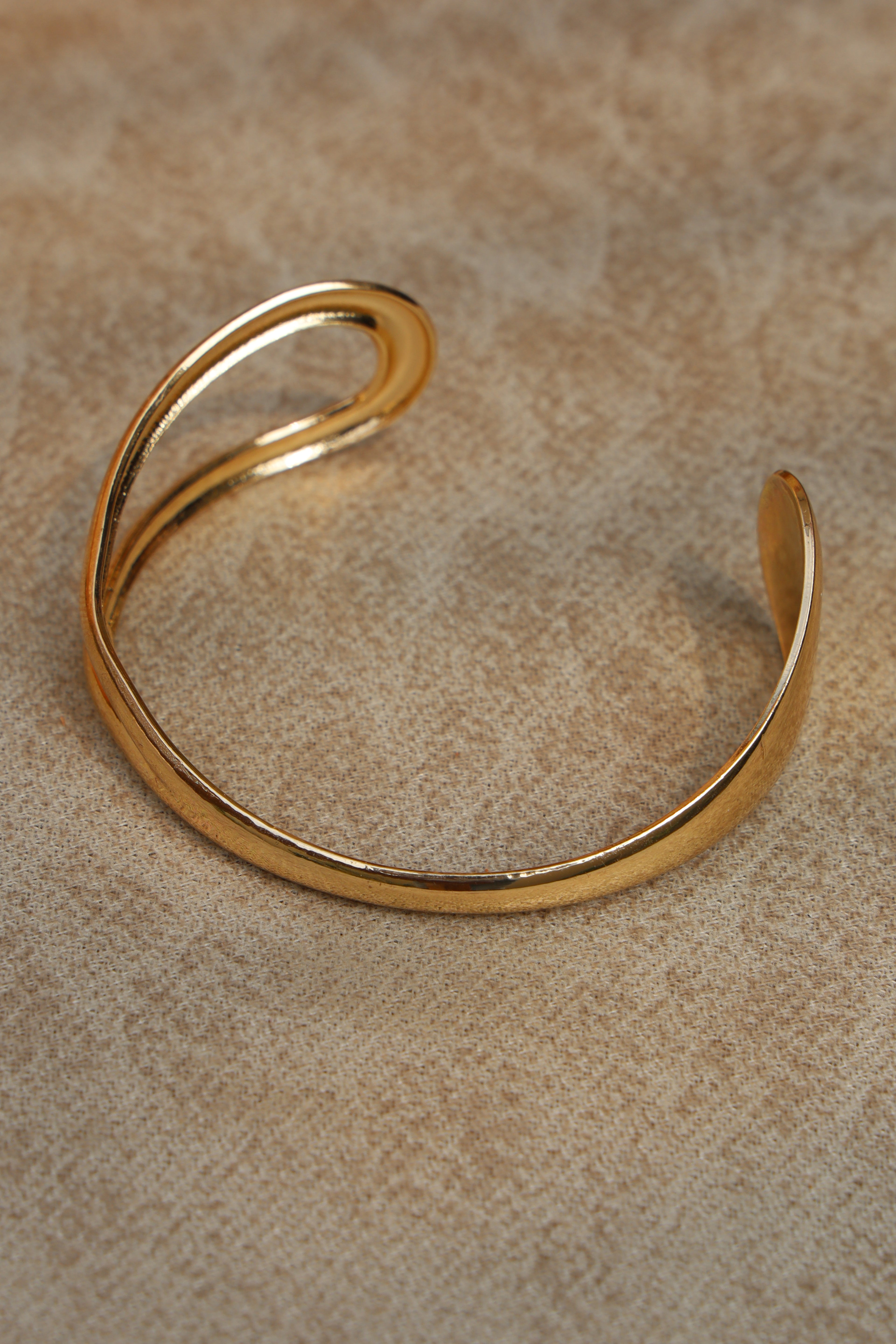 Wavy Statement Cuff